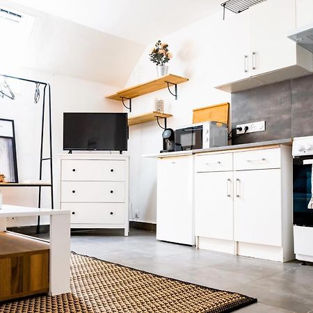Lmk Apartment Сери Екстериор снимка